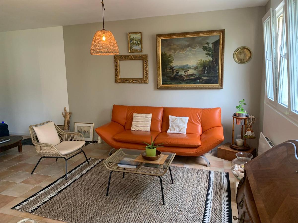 Batisse En Pierre XVII Siecle 115 M² Avec Terrasse Villa Ambares-et-Lagrave Luaran gambar