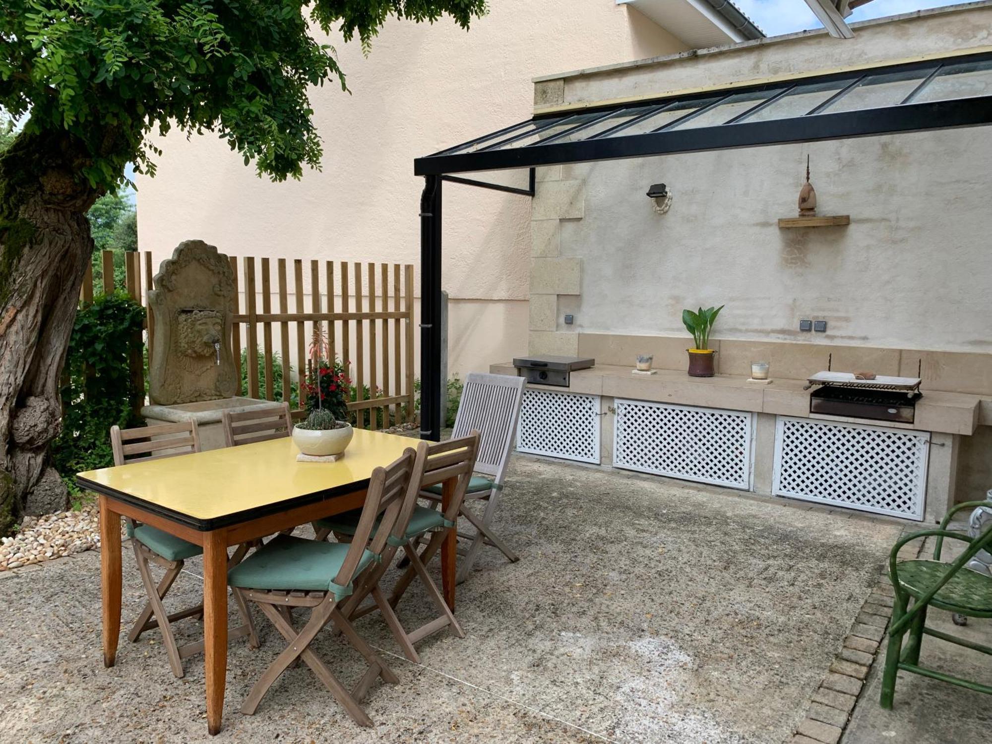 Batisse En Pierre XVII Siecle 115 M² Avec Terrasse Villa Ambares-et-Lagrave Luaran gambar