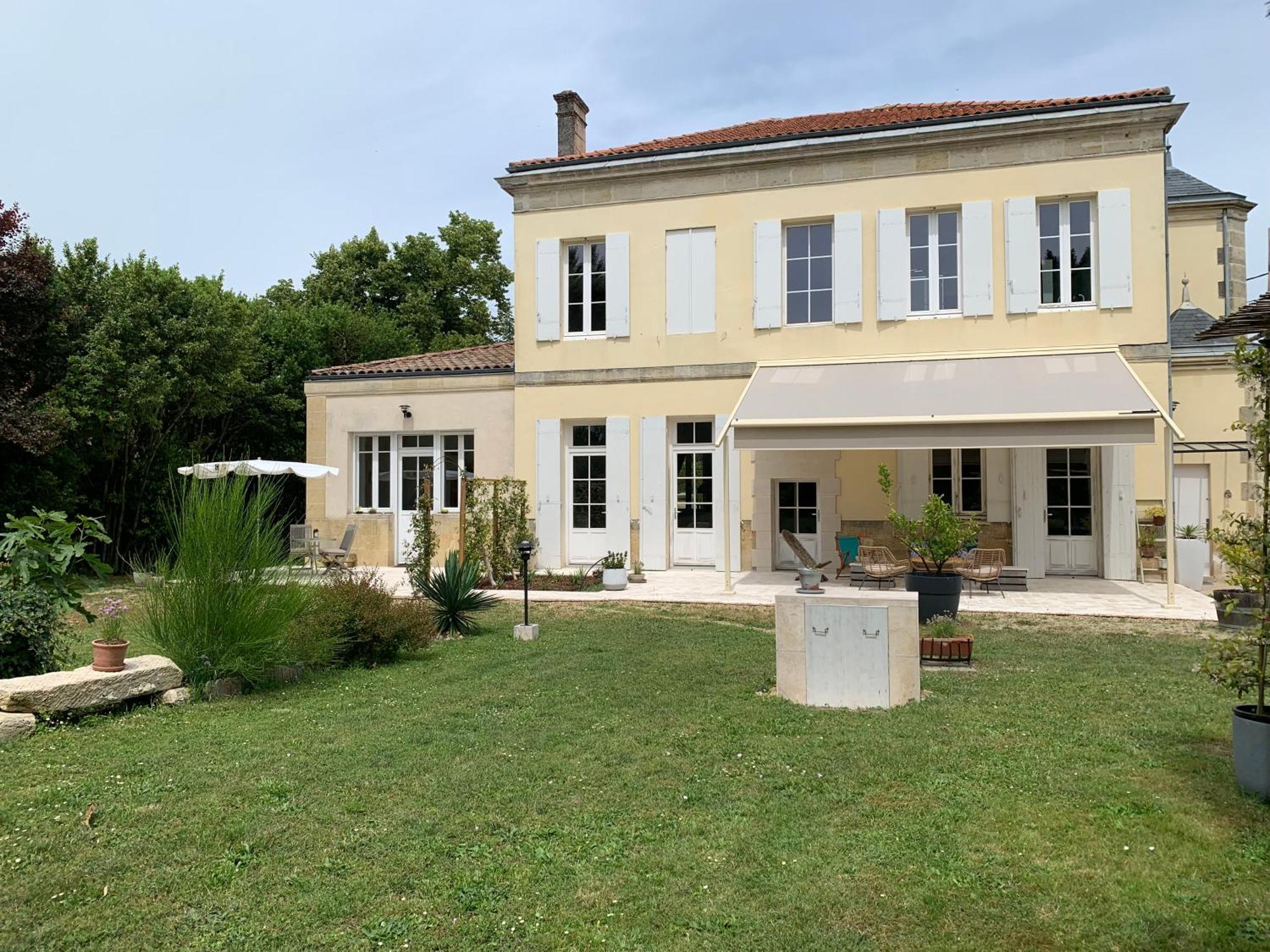Batisse En Pierre XVII Siecle 115 M² Avec Terrasse Villa Ambares-et-Lagrave Luaran gambar